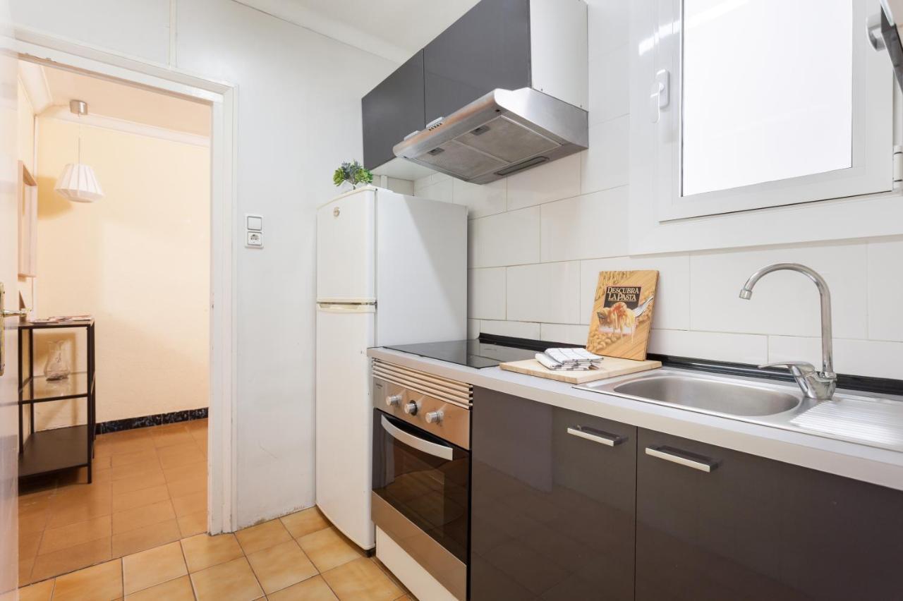 Apartamento Con Encanto, Luminoso Y Tranquilo Lejlighed L'Hospitalet de Llobregat Eksteriør billede