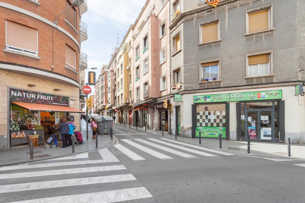 Apartamento Con Encanto, Luminoso Y Tranquilo Lejlighed L'Hospitalet de Llobregat Eksteriør billede